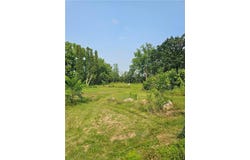404 S Winter Street, River Falls, WI 54022