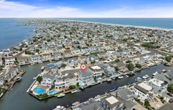 18 W Ryerson Lane, Long Beach Twp, NJ 08008