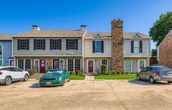 15 Abbey Road, Euless, TX 76039