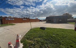 1090 N Dixie Highway, Monroe, MI 48162