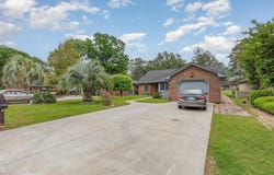 112 Boxwood Ln., Conway, SC 29526