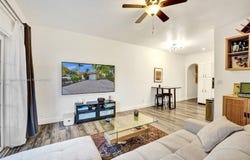 725 NW 1st Ave, Fort Lauderdale, FL 33311