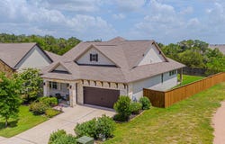 716 Dayridge DR, Dripping Springs, TX 78620