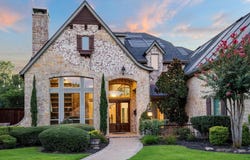 1218 Sir Malory Lane, Lewisville, TX 75056