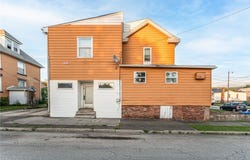 302 E Washington Ave, Connellsville, PA 15425