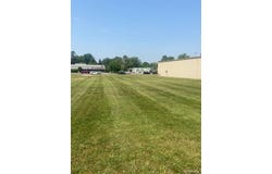 5023 W PIERSON Road, Flint, MI 48504