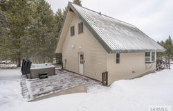 4124 Sawtelle Peak Road, Island Park, ID 83429