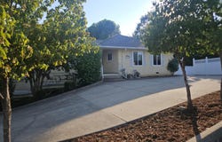 6572 Jonella Way, Redding, CA 96003
