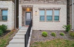 213 Settlers Way, Euless, TX 76040