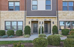 44842 TIVERTON Square, ASHBURN, VA 20147