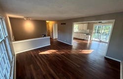 8823 E 57th Street E, Raytown, MO 64133