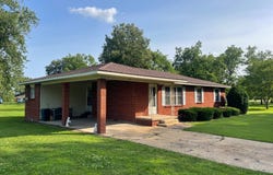 183 Traffic St., Reyno, AR 72462