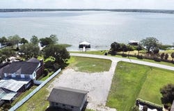 3155 LAKESHORE DRIVE, MOUNT DORA, FL 32757