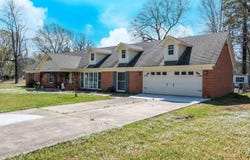 1400 W 33rd Street, Pine Bluff, AR 71603
