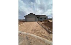 6676 W Rosario Court, Golden Valley, AZ 86413