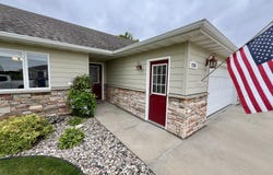 1726 Arthurs Court, Aberdeen, SD 57401