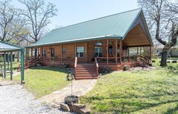 95951 Manns  DR, Gore, OK 74435