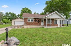 207 NORTH Street, Sherman, IL 62684