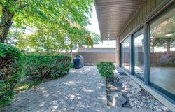 535 E Turner Avenue, Roselle, IL 60172