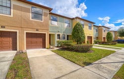 2453 EDGEWATER FALLS Drive, BRANDON, FL 33511