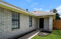804 Melville Drive, Arlington, TX 76015