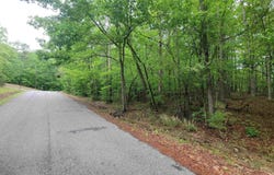 2.5 Aqua Vista Drive East, Gadsden, AL 35901