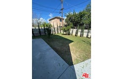 6915 Laramie Ave, Winnetka, CA 91306