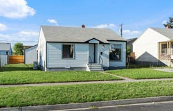 1020 W Park St, Pasco, WA 99301