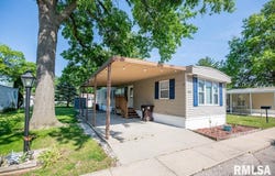 308 Willow Oak Drive, Morton, IL 61550