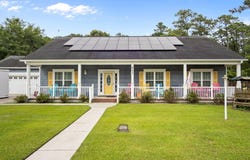 211 Brook Crossing Road, Swansboro, NC 28584