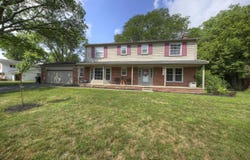 28789 Kendallwood Drive, Farmington Hills, MI 48334