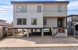 835 N Pacific Street, Rockaway Beach, OR 97136