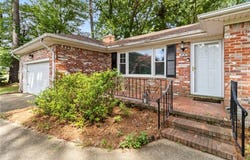 200 Essex Drive, Chesapeake, VA 23320