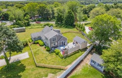 11 Seaside Avenue, Dennis, MA 02638