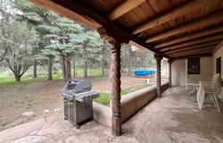11 Farrell St, Ranchos de Taos, NM 87557