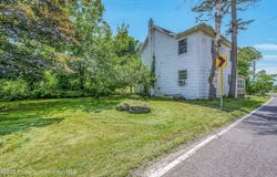1335 Gravel Pond Road, Clarks Summit, PA 18411