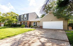 806 N Smiley Street, O'Fallon, IL 62269