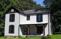 223 W Union St, Hartford, KY 42347