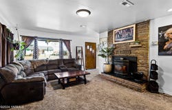 1612 S 3rd Ave, Yakima, WA 98902