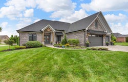 121 Lakeside Drive, Pittsboro, IN 46167