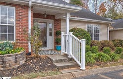 4 Creekbend Court, Simpsonville, SC 29681