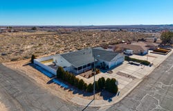 1410 Smithson Drive, Holbrook, AZ 86025