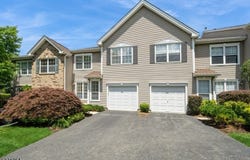 531 Cascade Ct, Mahwah Twp., NJ 07430-2750
