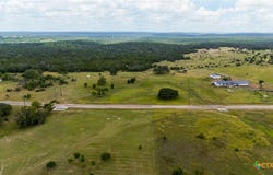320 S Waterbuck Way, Lampasas, TX 76550