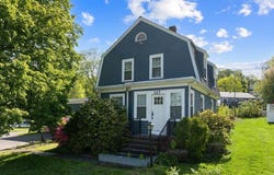 327 Quincy St, Fall River, MA 02720