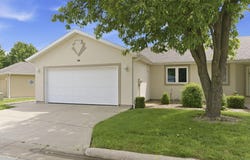 3925 S Jefferson Avenue, Springfield, MO 65807