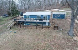 1522 Duncan Drive, Edwards, MO 65326