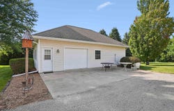 30665 Deer Trail, New Hartford, IA 50660