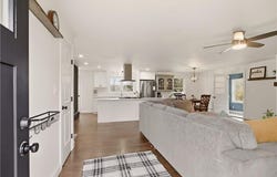 739 East Road, Tiverton, RI 02878