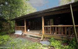 129 Rt 739, Hawley, PA 18428
